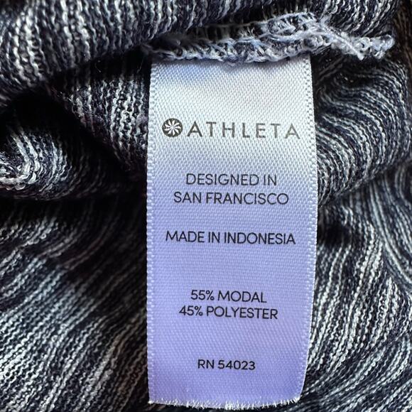 Athleta Breezy Open Back Navy Stripe Tee T-Shirt XXS 211405 Athleisure Athletic - Picture 4 of 6